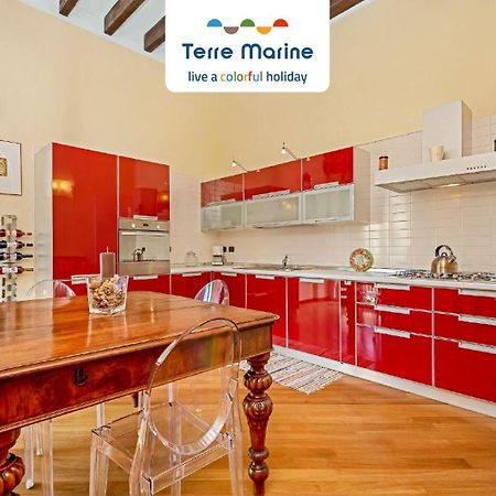 Ferienwohnung Gallery 22, Terremarine La Spezia Exterior foto